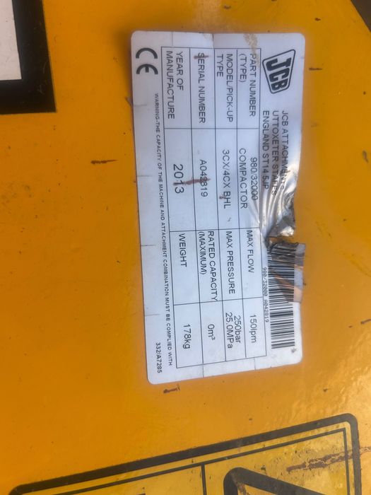 Zagęszczarka Jcb 3 cx 4 cx 980/32000