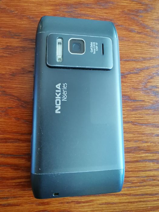 Telefon Nokia N8 sprawna, części