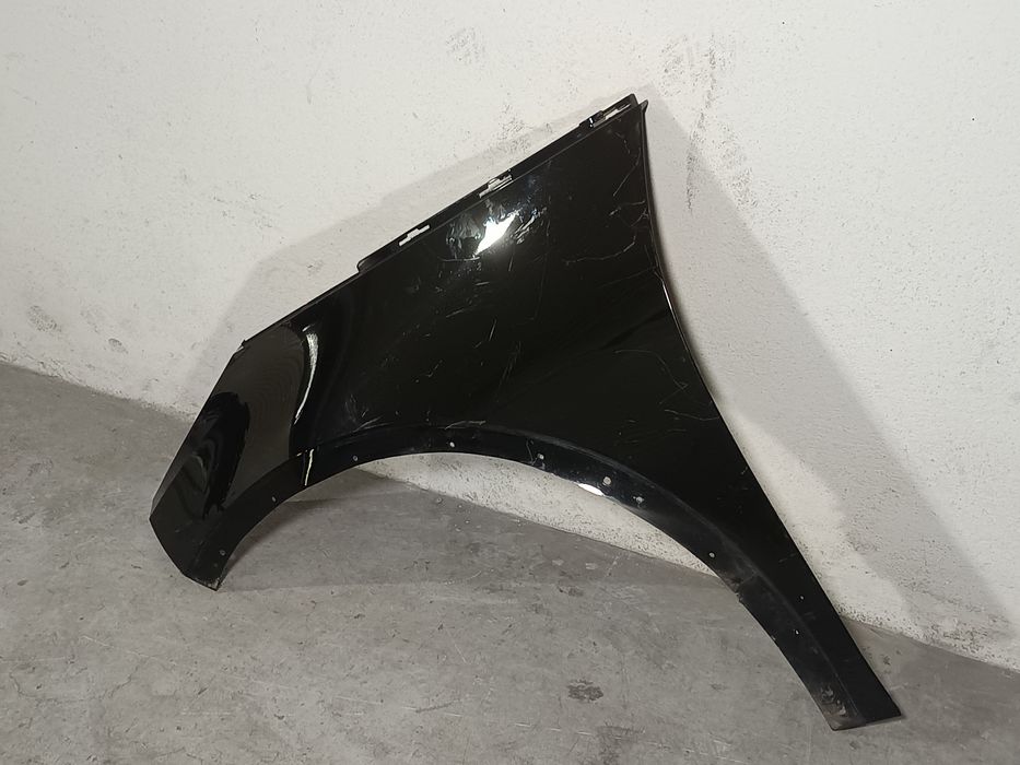 Guarda-lama Dianteiro Esquerdo BMW i3 (I01) — OE 7299193 / 51647299193