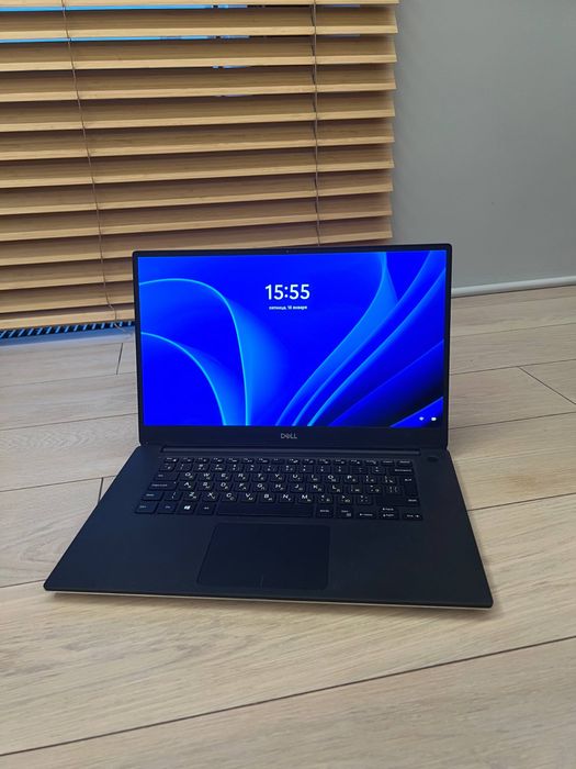 laptop  Dell XPS 15 7590