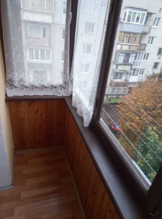 Сдам на небольшой срок. Центр Житомира, евроремонт, стиральная машинка