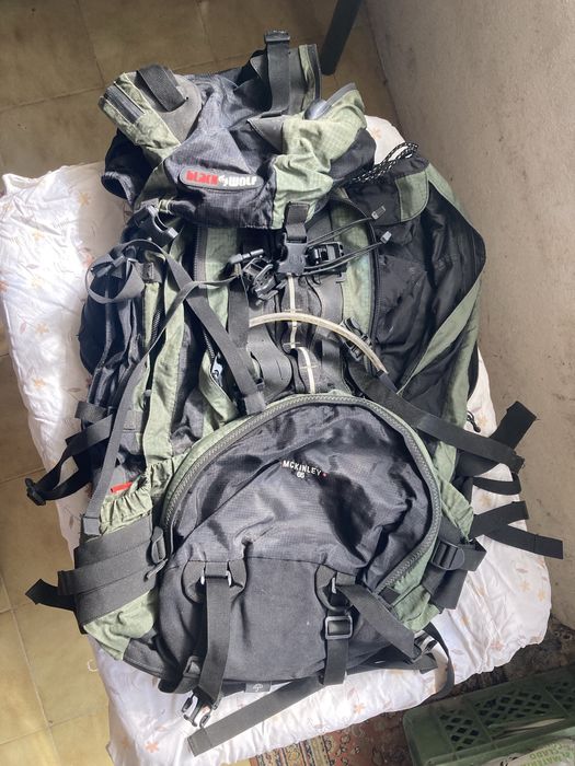 Mochila Mckinley 65 Black Wolf