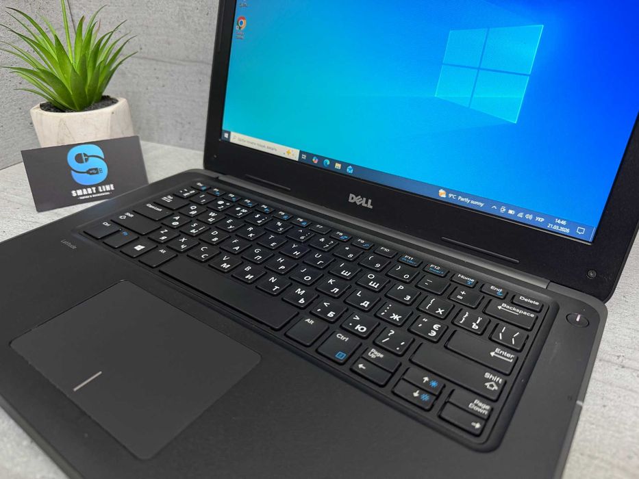 Бюджетний ноутбук Dell 3380/i3-6006u/13.3" HD/8gb ddr4