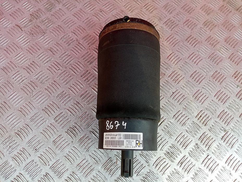 Пневмоподушка права Range Rover Sport Рендж Ровер Ренж Спорт Розборка