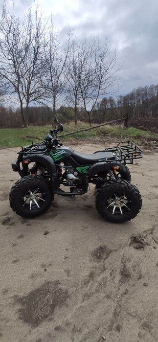 Продам квадроцикл HUMMER 250