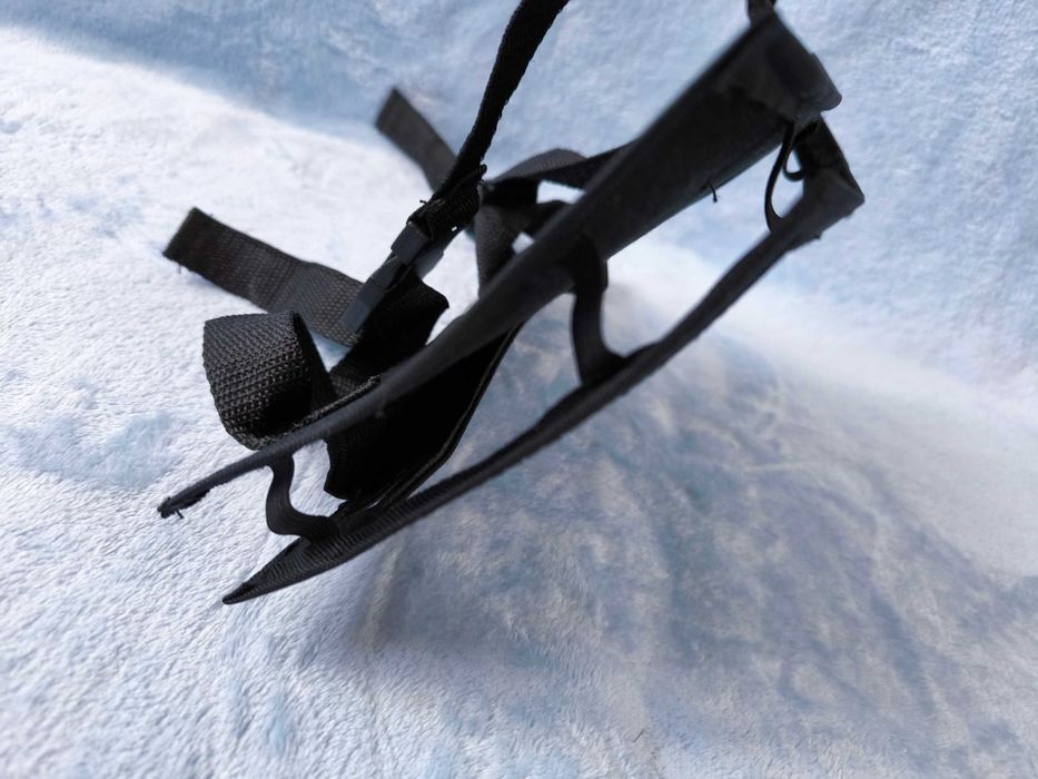 Чехол для планшета на спинку кресла автомобиля