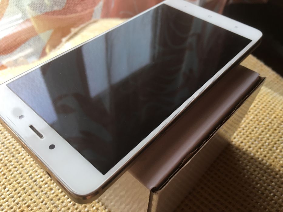 смартфон Xiaomi Redmi Note 4 gold 3/32