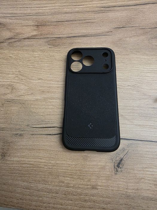 Ładowarka i 2 kable pokrowiec iphone 17 pro