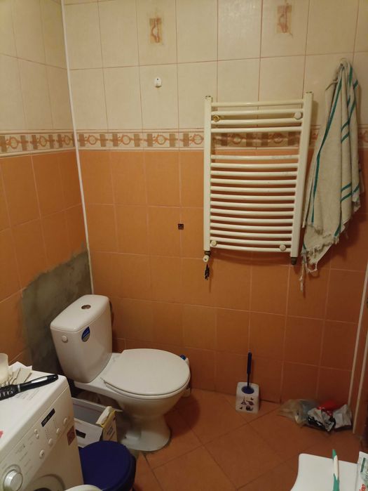 ПРОДАЖ 3-х кімнатного будинку з сучасним ремонтом недалеко від центру!