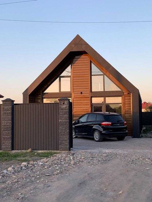 БЕЗ % Продаж сучасного будинку в Зазим’ї (Броварський р-н)