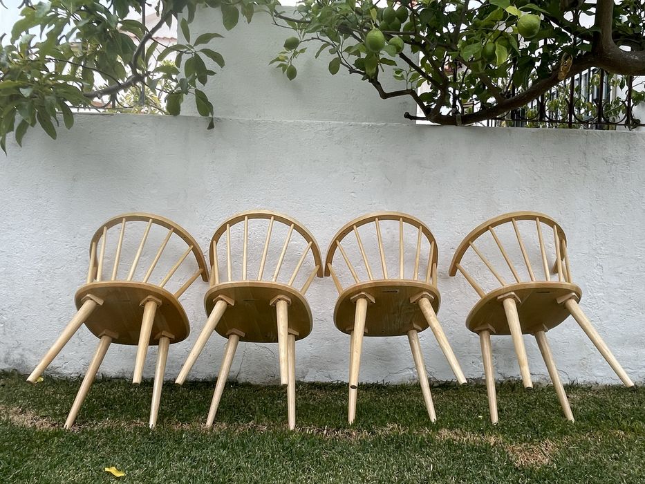 Cadeiras com braços