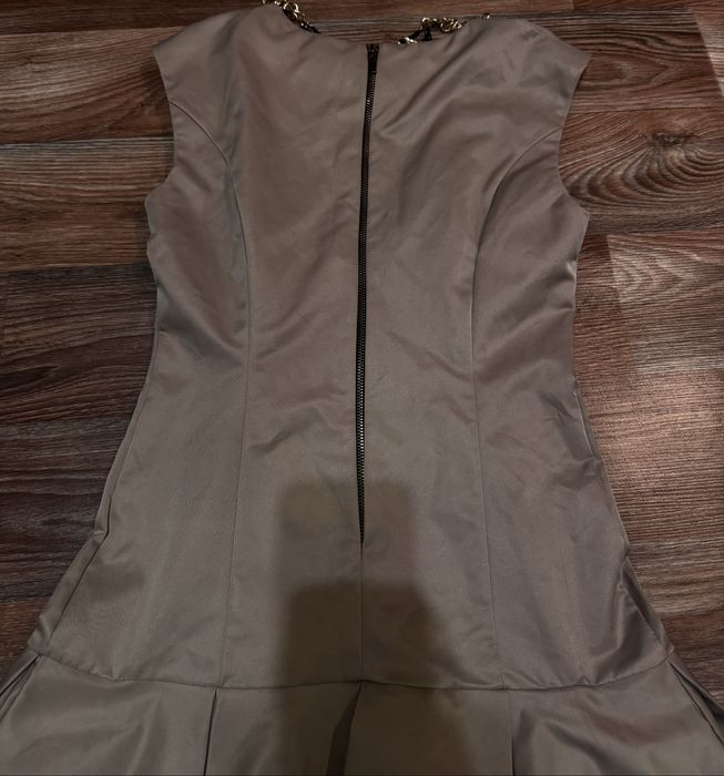 Сукня колір капучіно