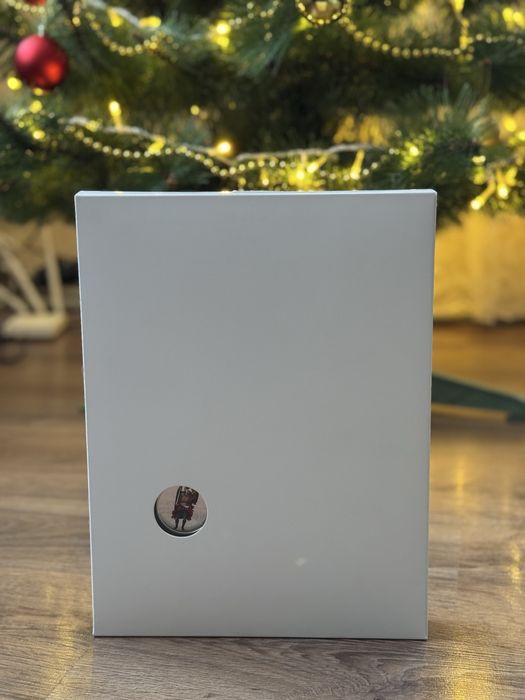 Срібна монета Архангел Михаїл у сувенірному упакуванні