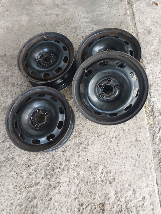 R15 5×100 диски W,Шкода тур ЕТ 38 комплект 4шт