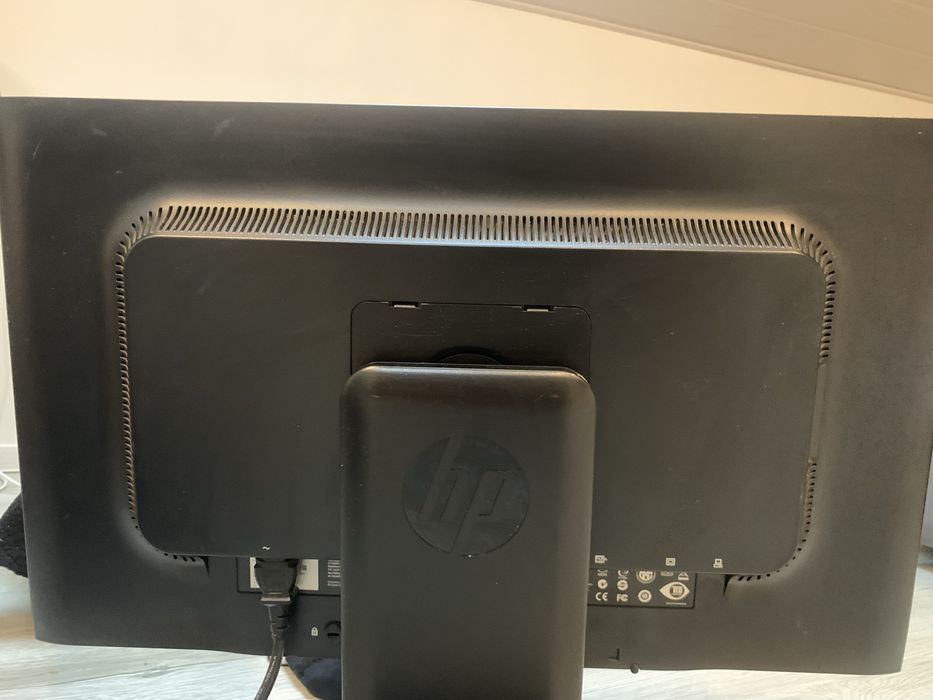 Monitor Hp LA2306x