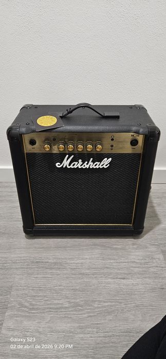 Amplificador de Guitarra Marshal MG15
