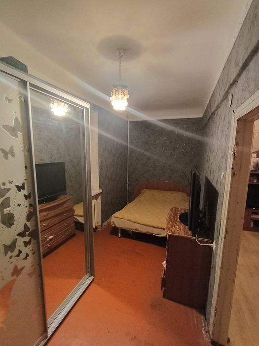 Продається 2х кімнатна квартира