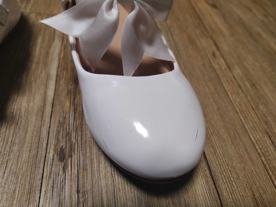 Śliczne balerinki z kokardką dziewczęce 33 rozmiar