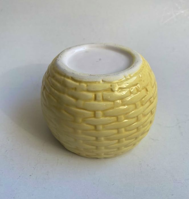 Кашпо для квітів