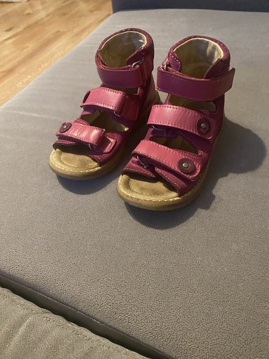 Kapcie ortopedyczne rozmiar 25