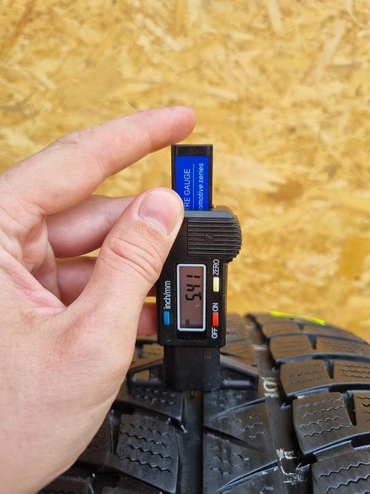 Opona zimowa FALKEN HS449 Eurowinter 225/60 R17 99H SZTUKA P535