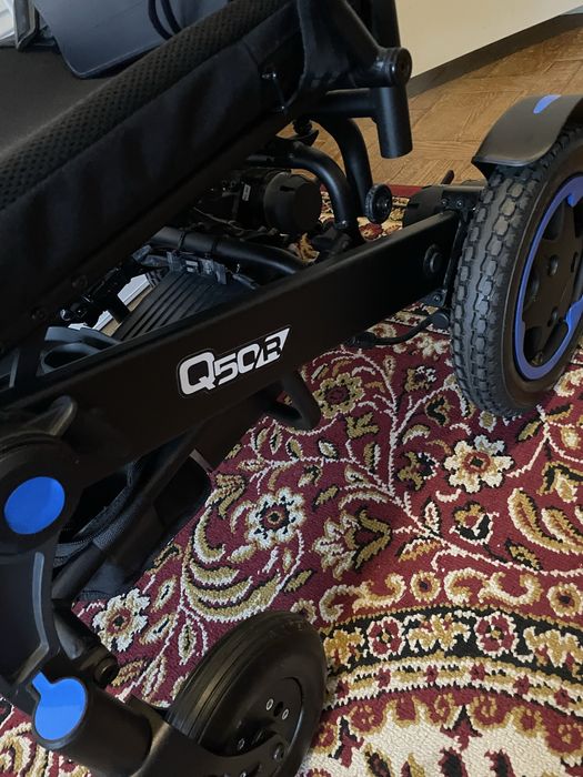 Cadeira de rodas eletrica Quickie por estrear