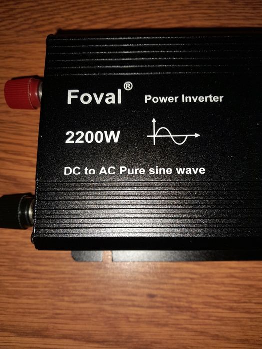 Інвертор новий Foval 2200w,