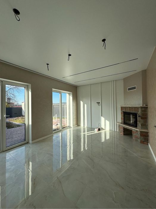 Продаж таунхаусу з якісним ремонтом в м.Луцьк | єОселя