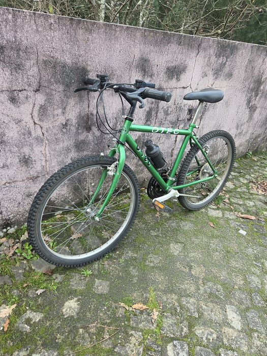 Bicicleta BTT OTEC verde