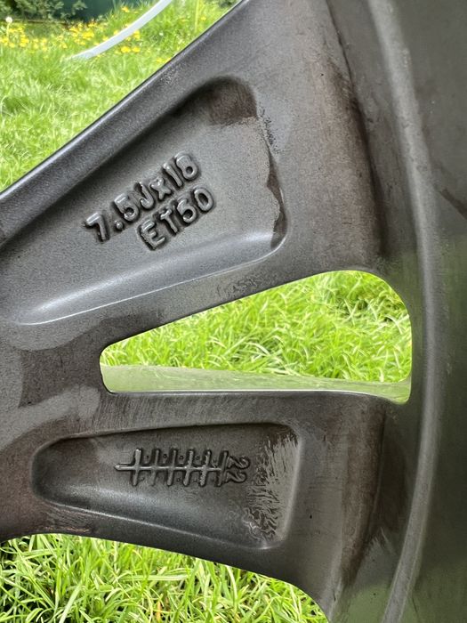 Резина  continental 225/60 R18 V XL с литым диском 7.5Jx18 ET 50