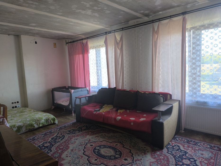 Продам дом в селе Вiльне (Свердловка) 60000