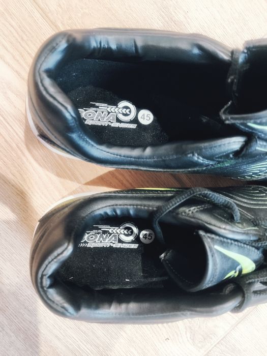 Футзалки BONA 45 розмір