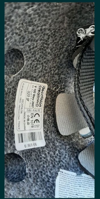 Capacete de crianca p/trotineta, patins em linha, skate ou bicicleta