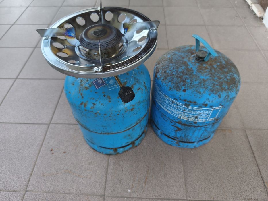Fogão de Campismo com 2 botijas de gas