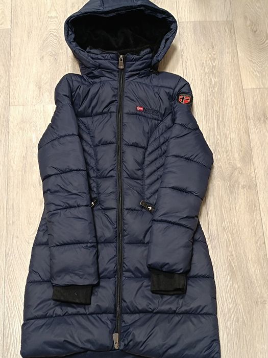 Зимова куртка на дівчинку 14 років