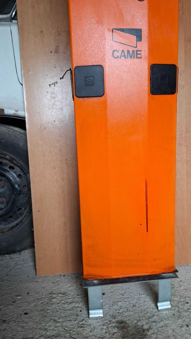 Szlaban Parkingowy CAME GARD (Zestaw: Ramię 3.1m + Piloty + Klucze)