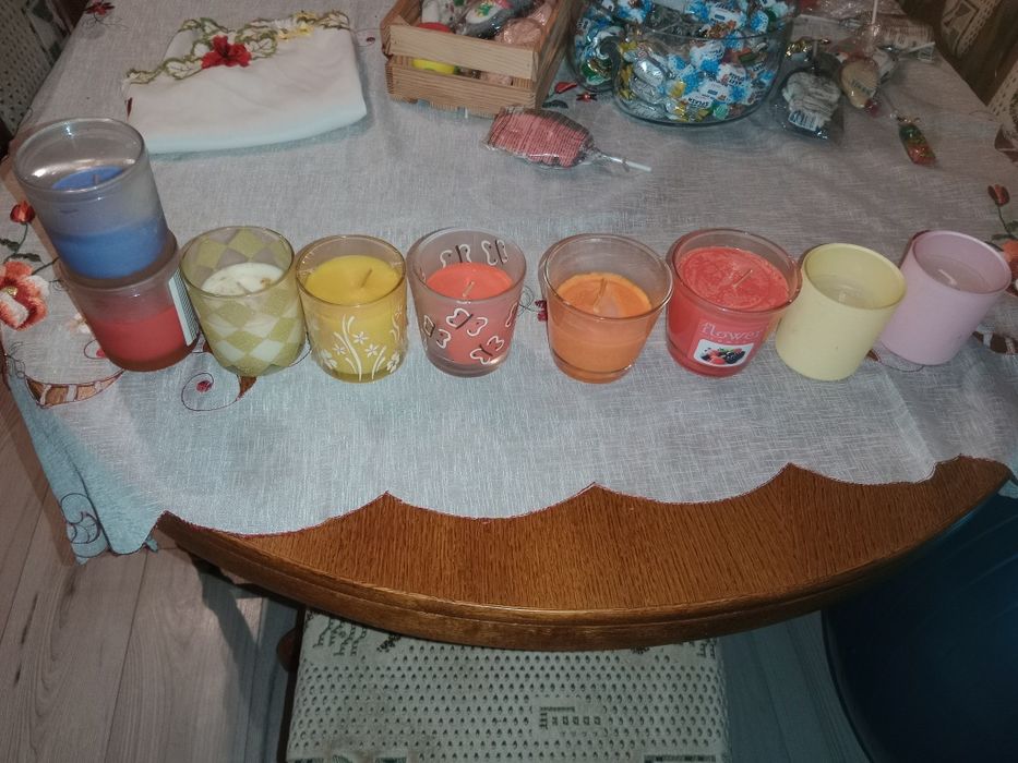 Świeczki zapachowe i ozdobne !!!