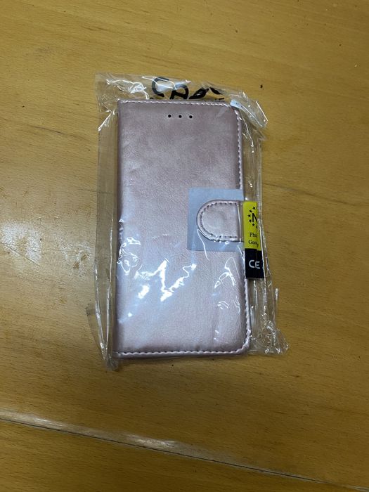 Capa iPhone 7/8 plus com fecho