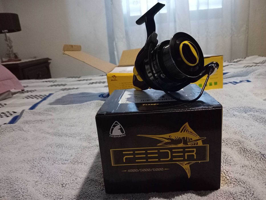 Hishark 4000 Feeder Portes gratis!