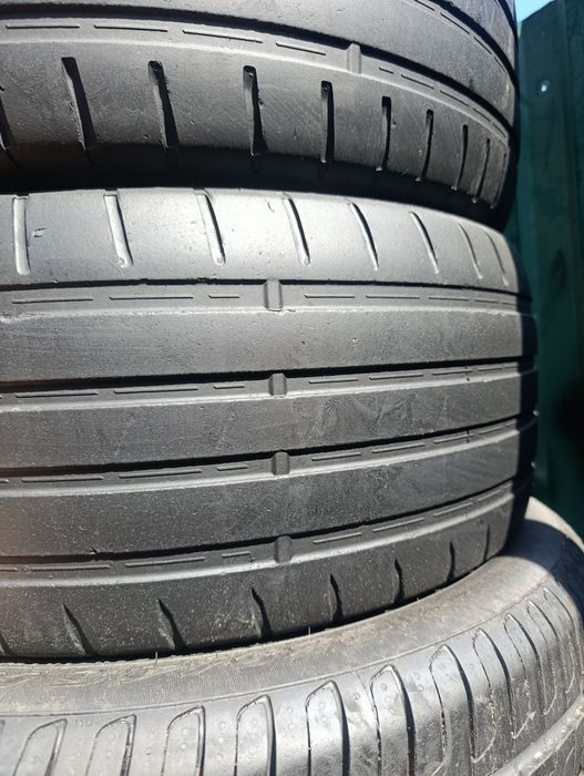 235/45/18 пара літо 20 рік