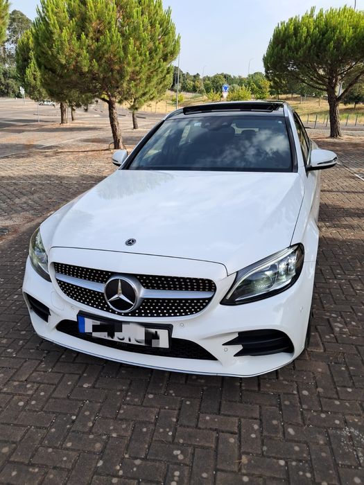 Mercedes-Benz C220d 4Matic Station 9G-TRONIC AMG Line