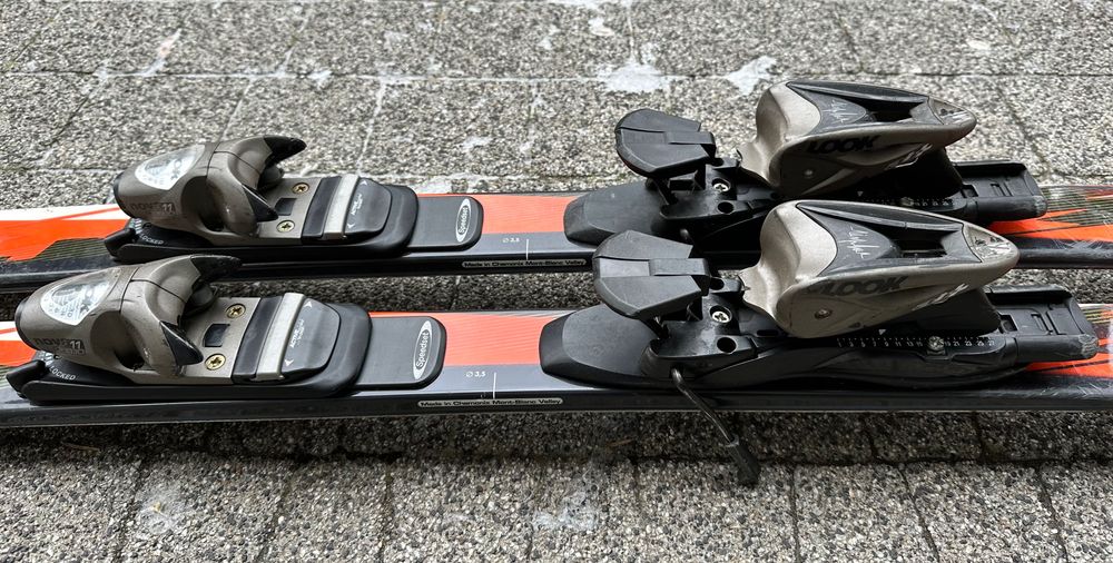 Narty DYNASTAR omedrive 162cm
