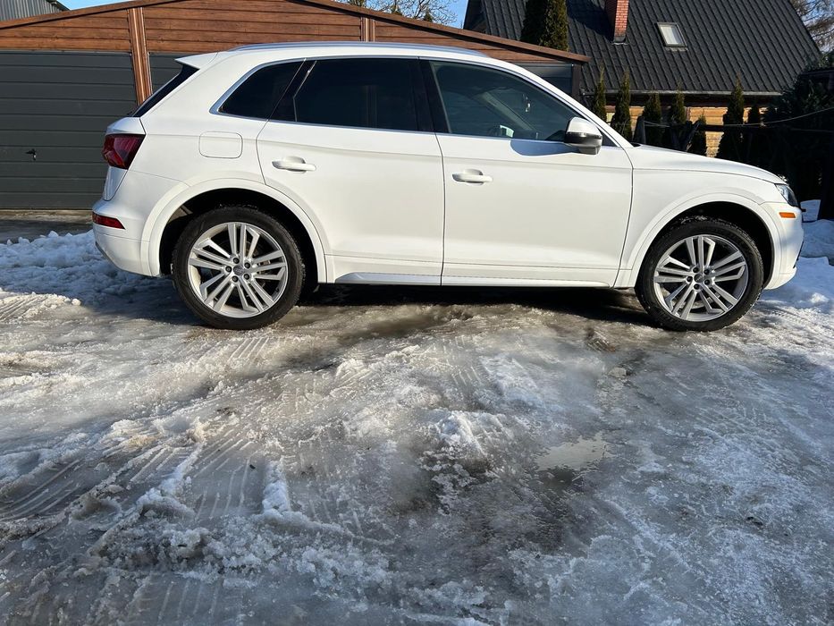 Sprzedam Audi Q5 2018 rok