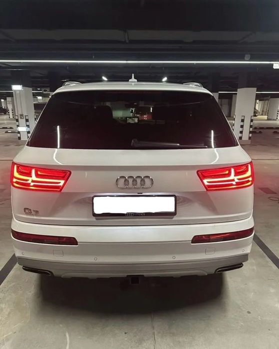 Audi Q7 2018 року