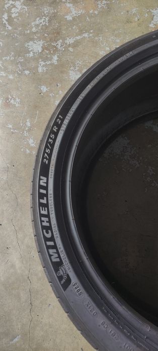 Pneus 275/35/21 Michelin semi novos
