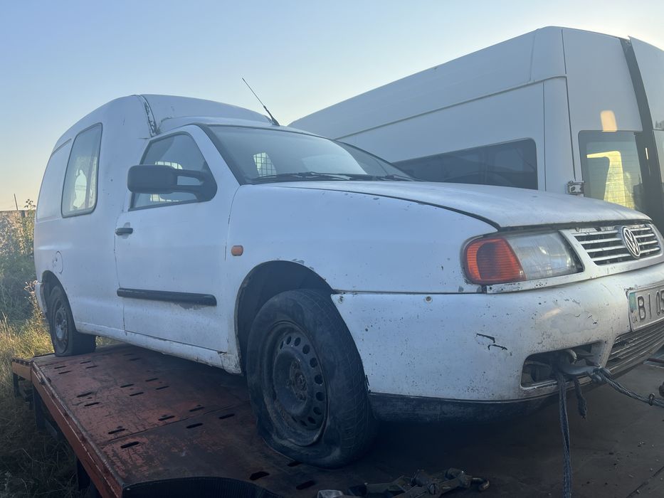 Volkswagen Caddy продам мотор 1.9