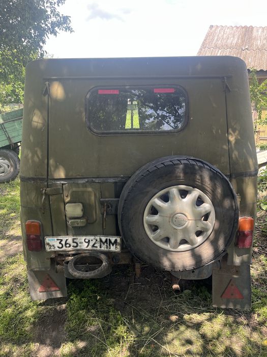 Продам автомобиль уаз