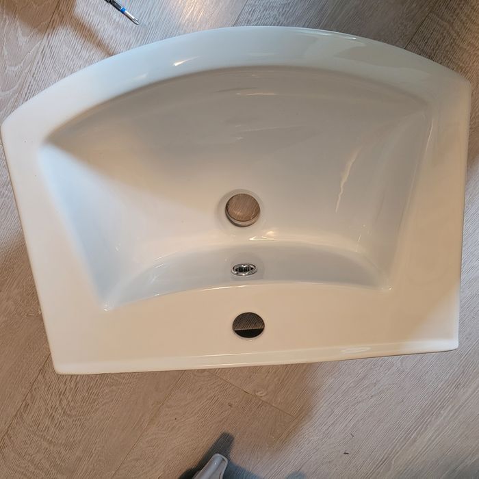 Umywalka 47 cm nowa marki sensa