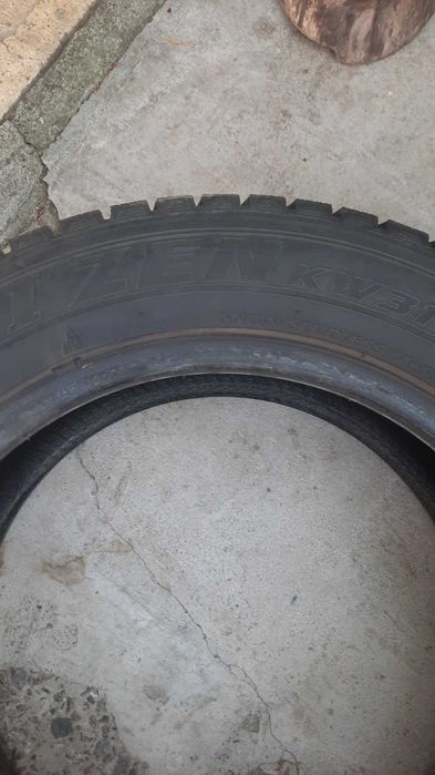 Шини зимові KUMHO I-ZEN KW31 185/65 R15
