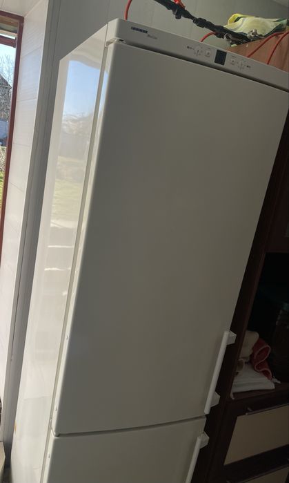 Холодильник Лібхер на запчастини